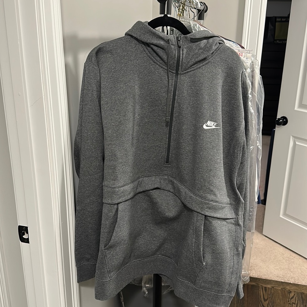 Nike men’s 3/4 zip up hoodie
